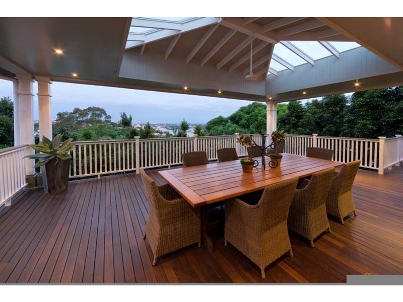 7 Hipwood Road, Hamilton QLD 4007