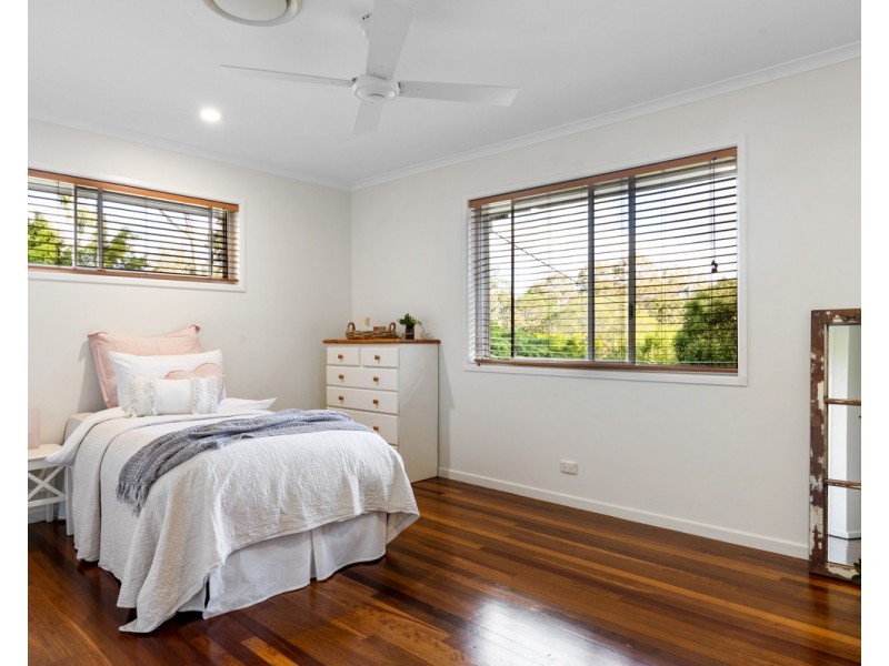 18 Dolman Road, Anstead QLD 4070