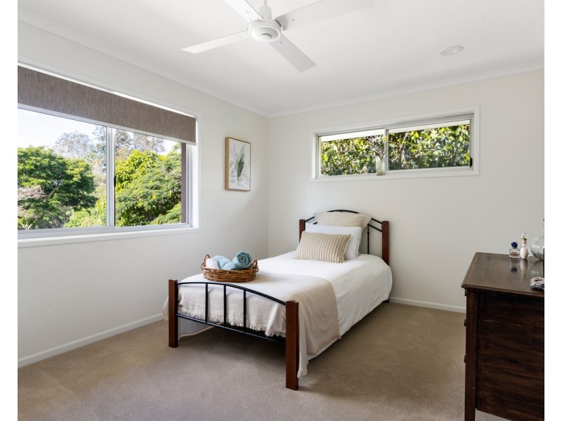 18 Dolman Road, Anstead QLD 4070