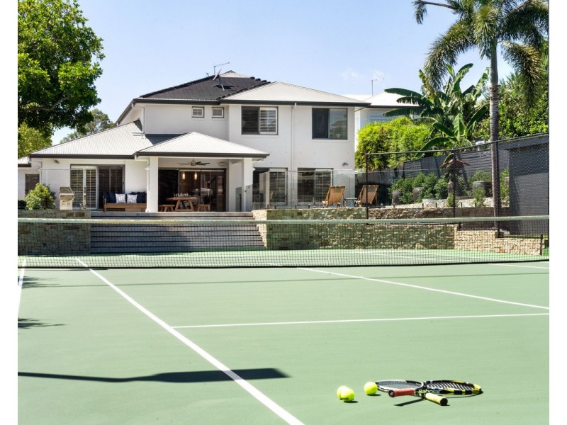 12 Blaikie Street, Hendra QLD 4011