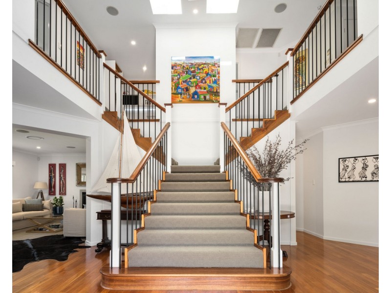 12 Blaikie Street, Hendra QLD 4011