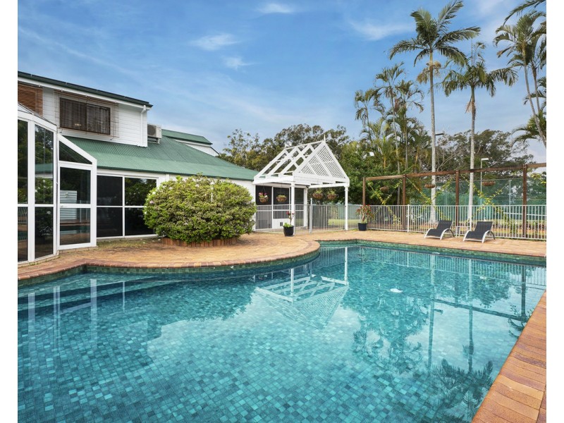 24 Sugars Road, Bellbowrie QLD 4070