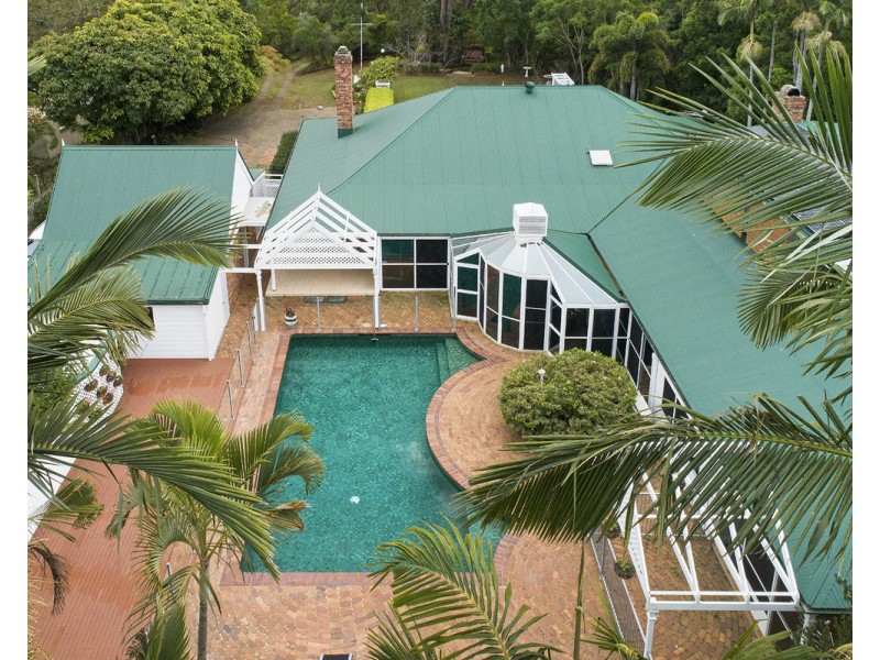 24 Sugars Road, Bellbowrie QLD 4070