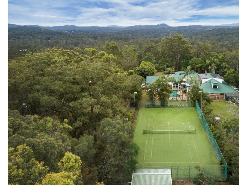 24 Sugars Road, Bellbowrie QLD 4070