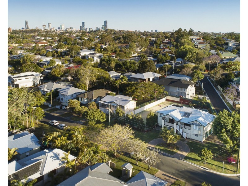 42-44 Toomba Avenue, Ashgrove QLD 4060