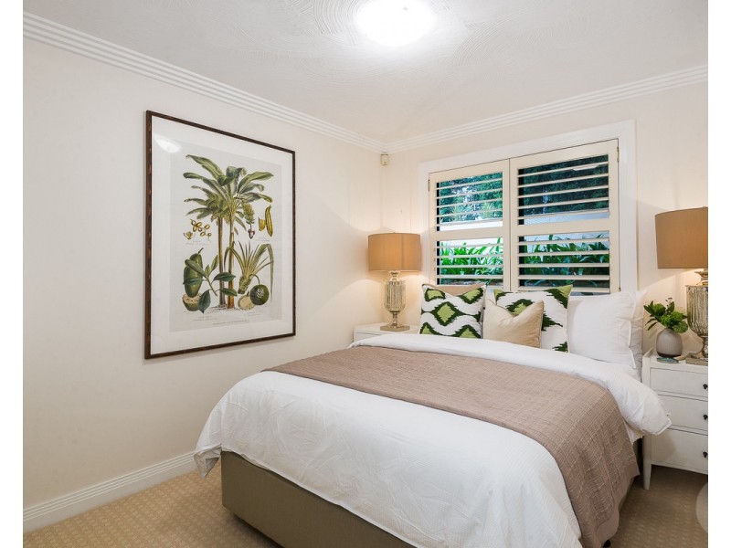 1/16 MacDonald Street, Kangaroo Point QLD 4169