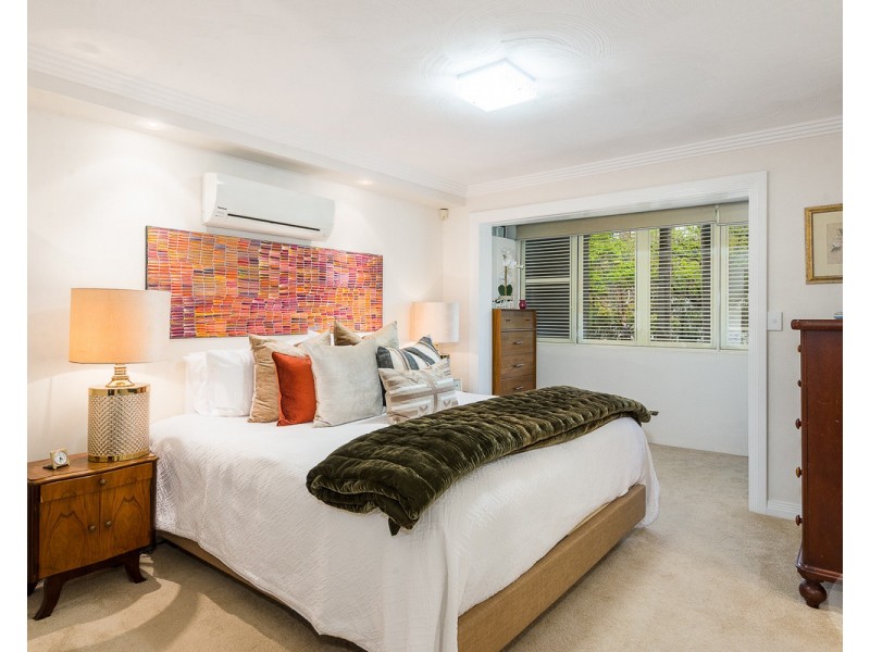 1/16 MacDonald Street, Kangaroo Point QLD 4169