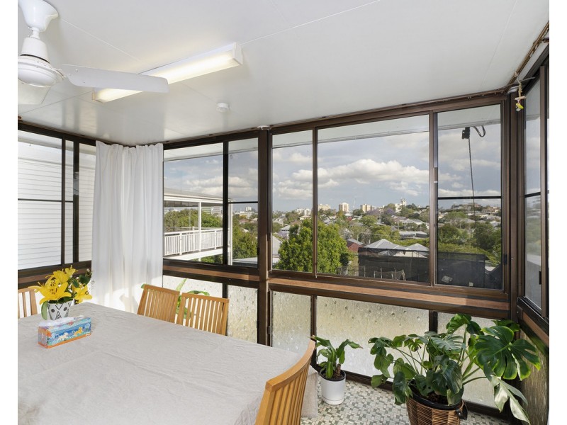 36 Thomas Street, Auchenflower QLD 4066