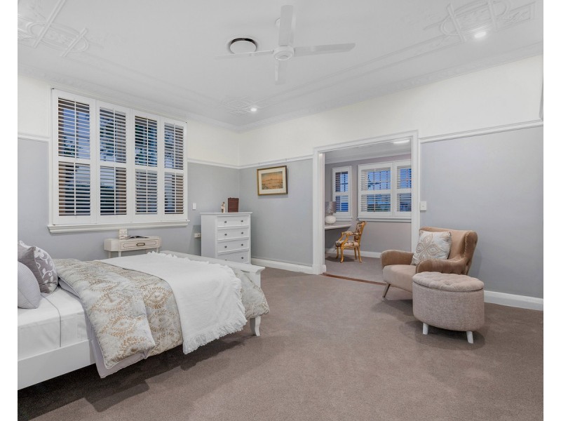 50 Riverview Terrace, Hamilton QLD 4007