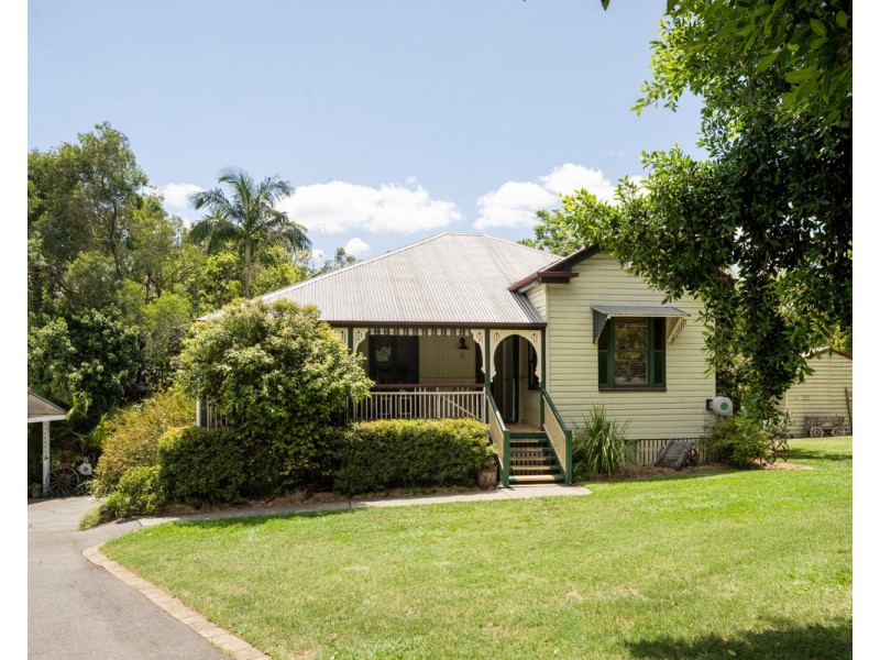 6 Dolman Road, Anstead QLD 4070