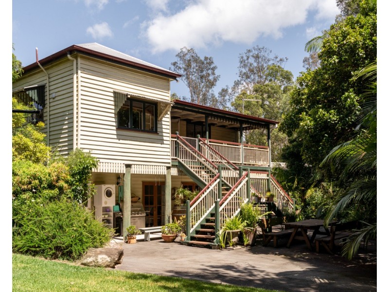 6 Dolman Road, Anstead QLD 4070