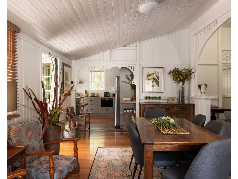 6 Dolman Road, Anstead QLD 4070