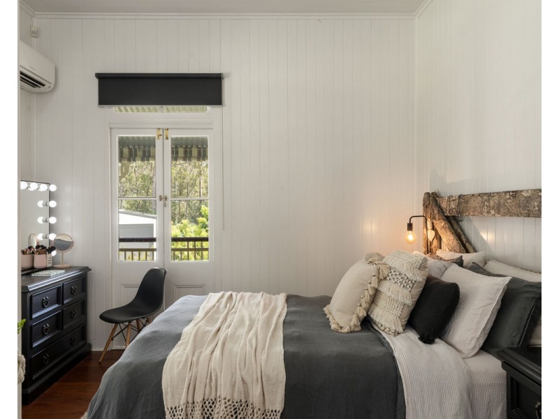 6 Dolman Road, Anstead QLD 4070