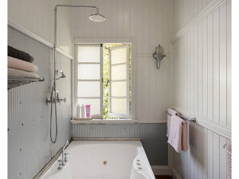 6 Dolman Road, Anstead QLD 4070