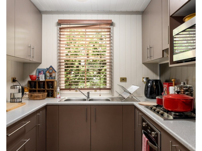 6 Dolman Road, Anstead QLD 4070