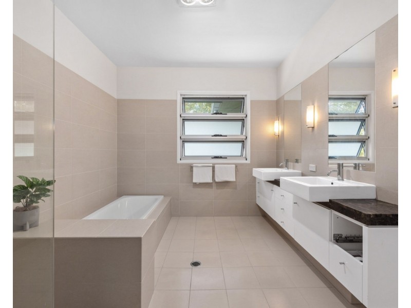 33 Carew Street, Nundah QLD 4012