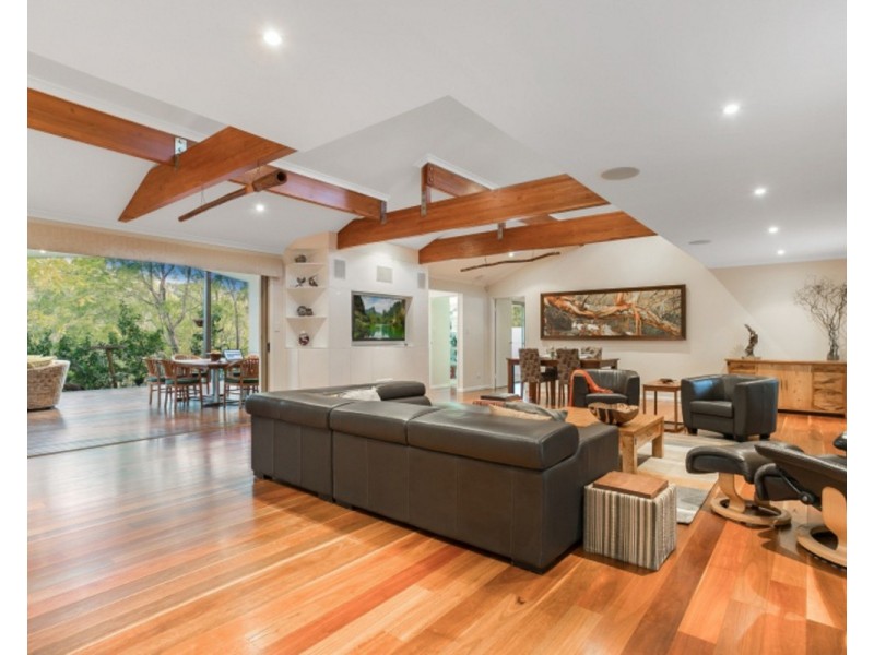 12 Willunga Street, Brookfield QLD 4069