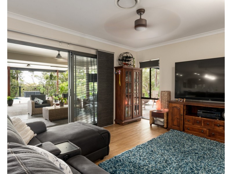 20 Sugars Road, Bellbowrie QLD 4070