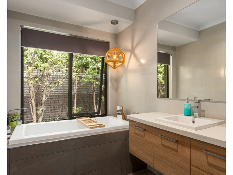 20 Sugars Road, Bellbowrie QLD 4070