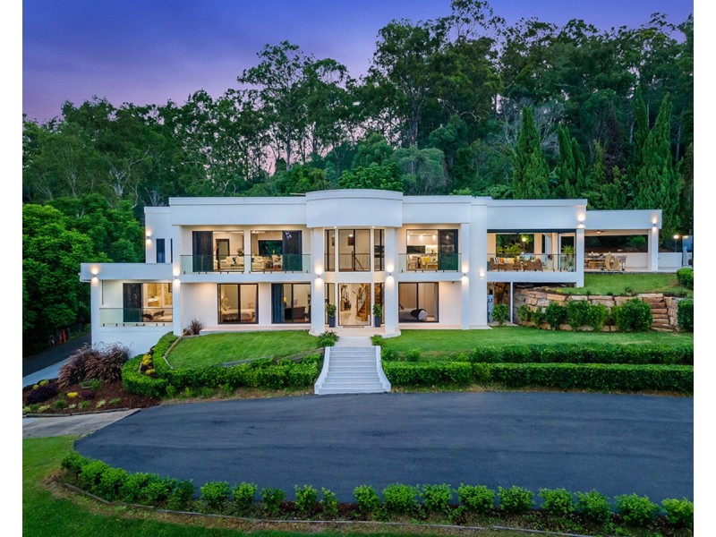 408 Gold Creek Road, Brookfield QLD 4069