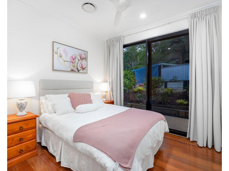 408 Gold Creek Road, Brookfield QLD 4069