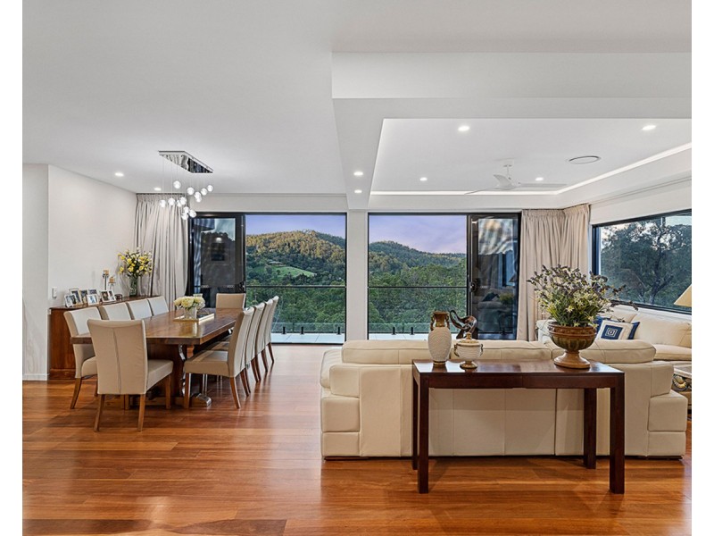 408 Gold Creek Road, Brookfield QLD 4069