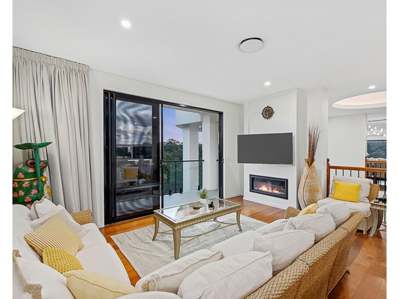 408 Gold Creek Road, Brookfield QLD 4069