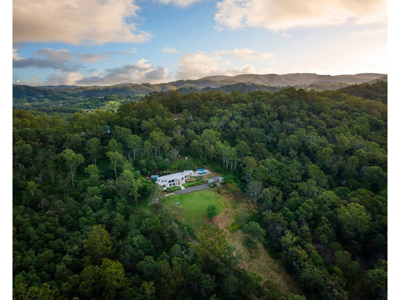 408 Gold Creek Road, Brookfield QLD 4069