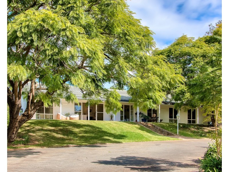 80 Upper Brookfield Road, Brookfield QLD 4069