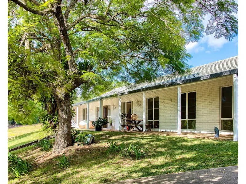 80 Upper Brookfield Road, Brookfield QLD 4069
