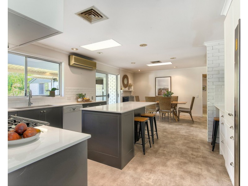 80 Upper Brookfield Road, Brookfield QLD 4069
