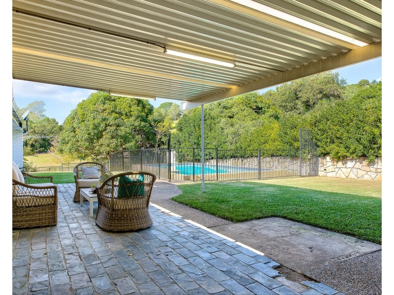 80 Upper Brookfield Road, Brookfield QLD 4069