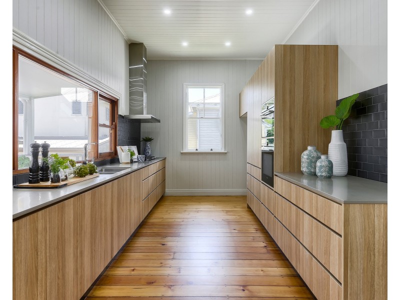 26 Park Street, Hawthorne QLD 4171