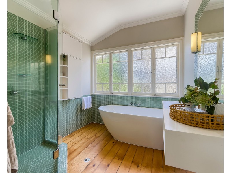 26 Park Street, Hawthorne QLD 4171