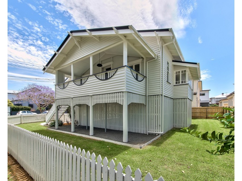 26 Park Street, Hawthorne QLD 4171