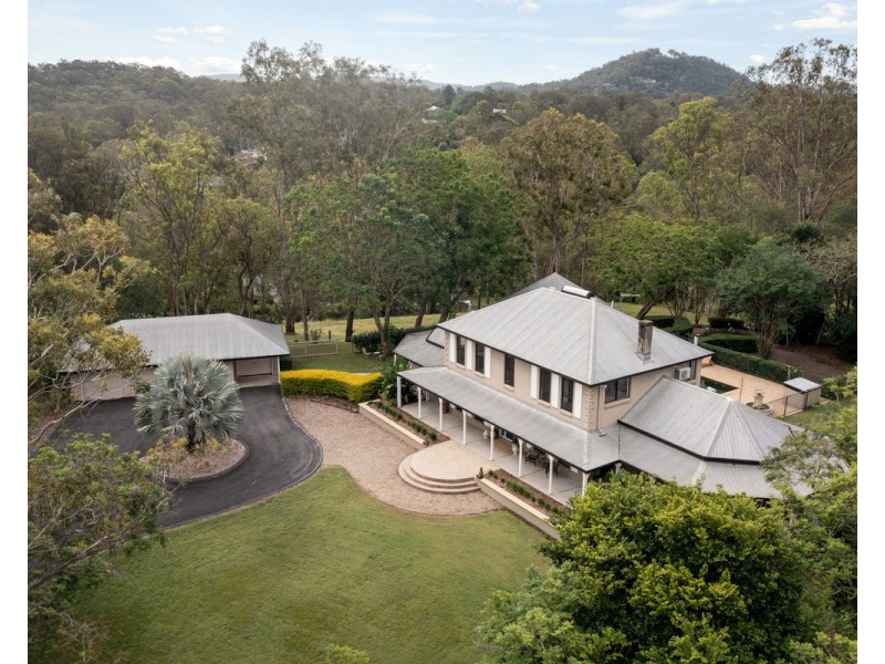 143 Pullenvale Road, Pullenvale QLD 4069