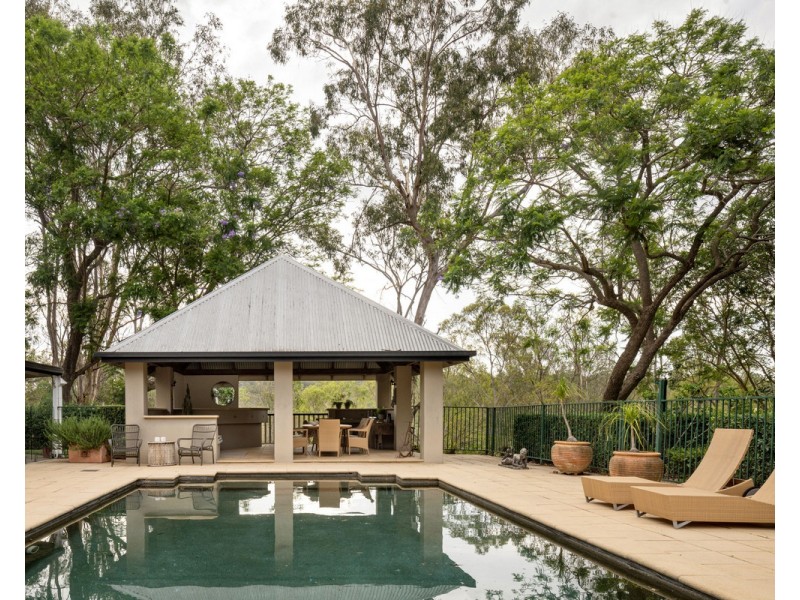 143 Pullenvale Road, Pullenvale QLD 4069