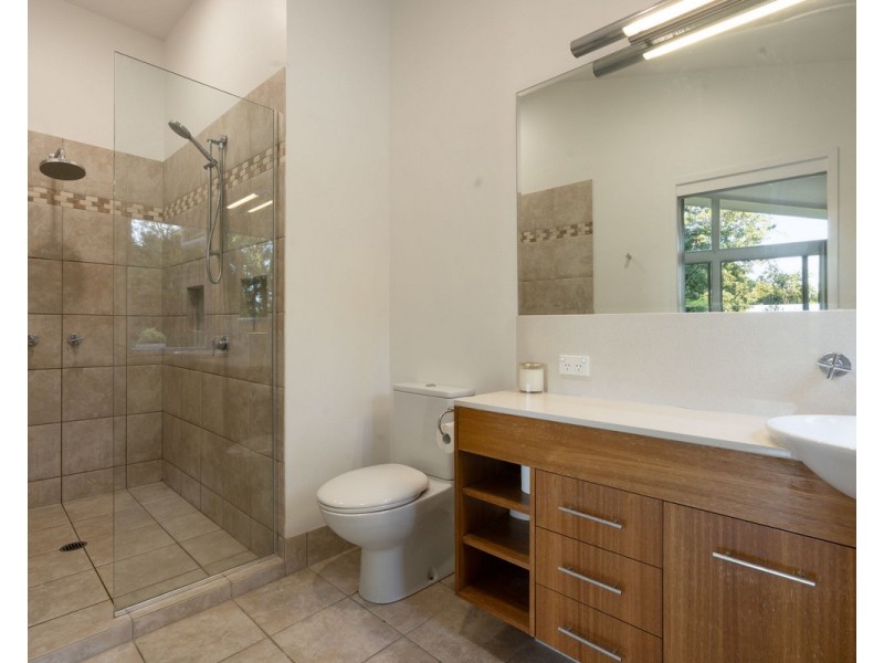 24 Dolman Road, Anstead QLD 4070