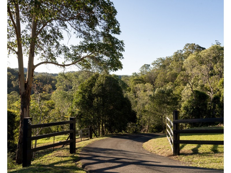 311 Herron Road, Pullenvale QLD 4069