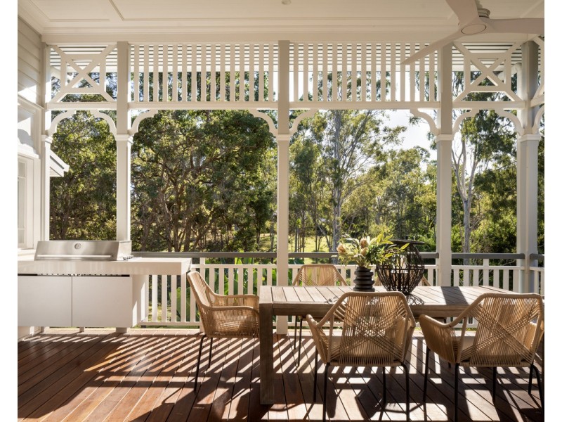 80 Huntingdale Street, Pullenvale QLD 4069