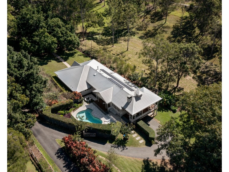 80 Huntingdale Street, Pullenvale QLD 4069