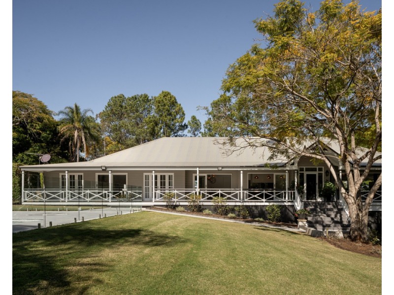 246 Sugars Road, Anstead QLD 4070