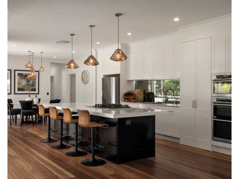 246 Sugars Road, Anstead QLD 4070