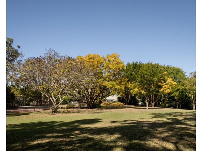 246 Sugars Road, Anstead QLD 4070