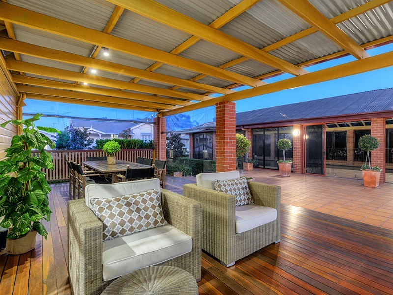 18 Jolly Street, Clayfield QLD 4011