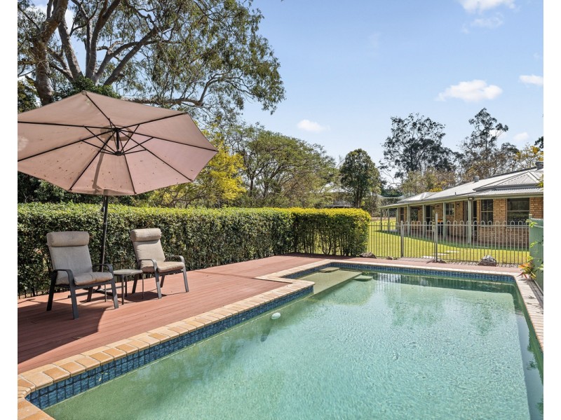 16 O’Brien Road, Pullenvale QLD 4069