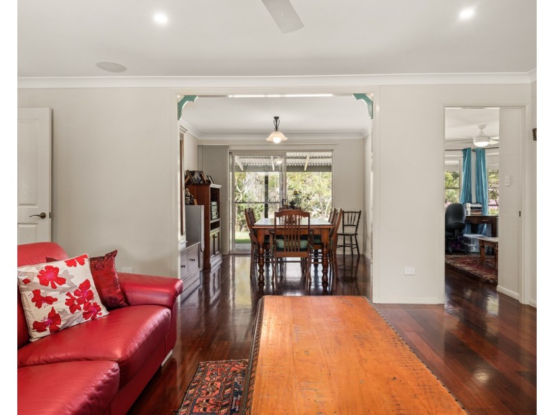 16 O’Brien Road, Pullenvale QLD 4069
