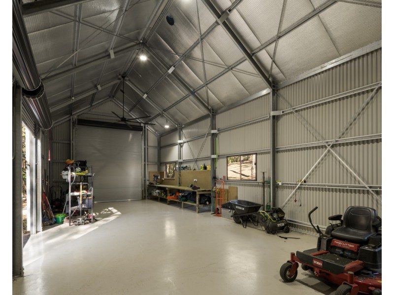 26 Upper Brookfield Road, Brookfield QLD 4069