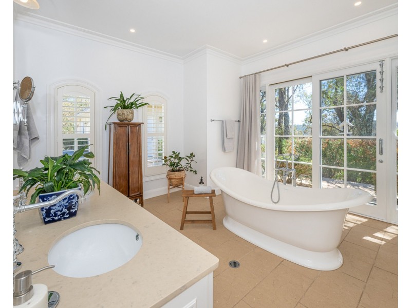 Lot 8/658 Upper Brookfield Road, Upper Brookfield QLD 4069