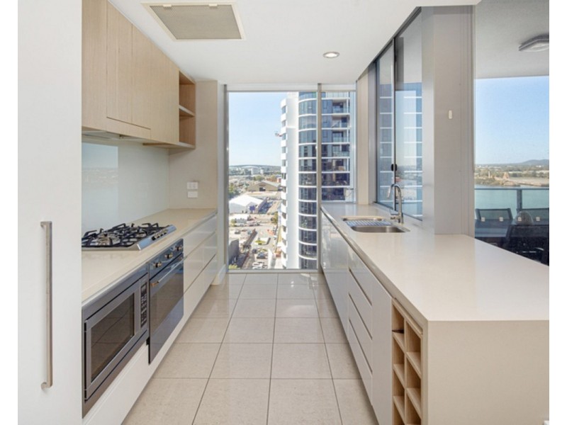 4154/37C Harbour Road, Hamilton QLD 4007